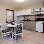 Coral Hotel 3*