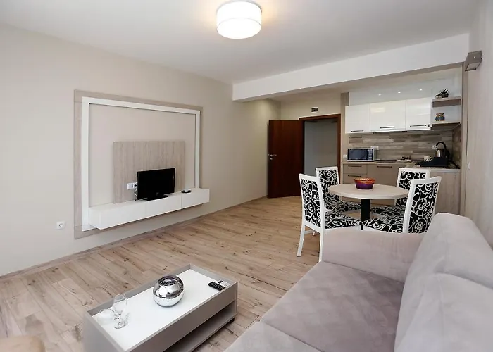 Coral Поморие